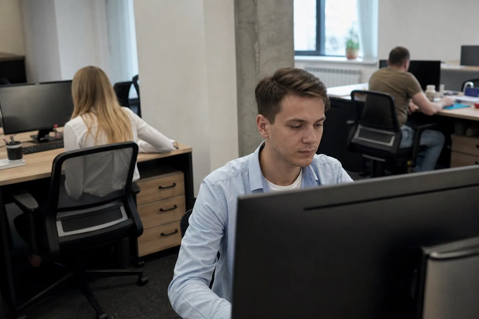 Где в России сложнее всего найти работу: рейтинг профессий с высокой конкуренцией